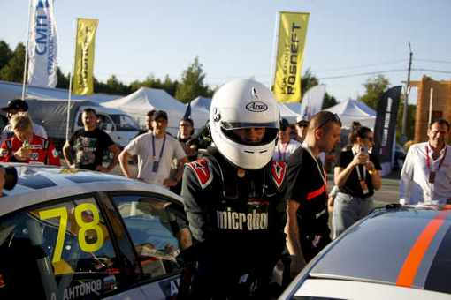 Марк Мецкер. Пилот  S1600 junior,  гоночная команда  RUMOS RACING. 2 серия мини-фильма о юниорах RUMOS RACING МАРКЕ МЕЦКЕРЕ И НИКОЛАЕ КАЛИНИНЕ